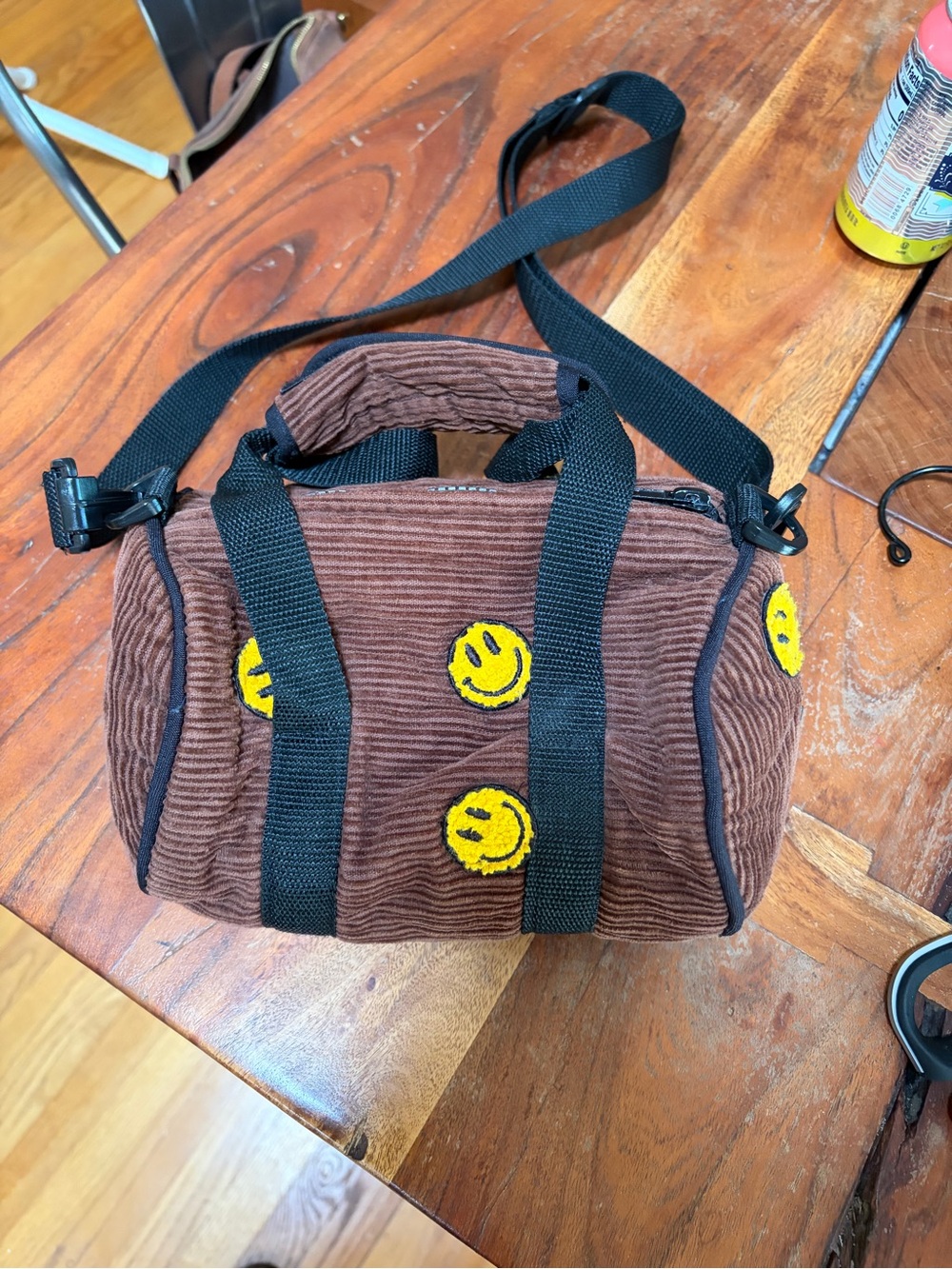 Smiley face mini bag - Picture 4 of 5